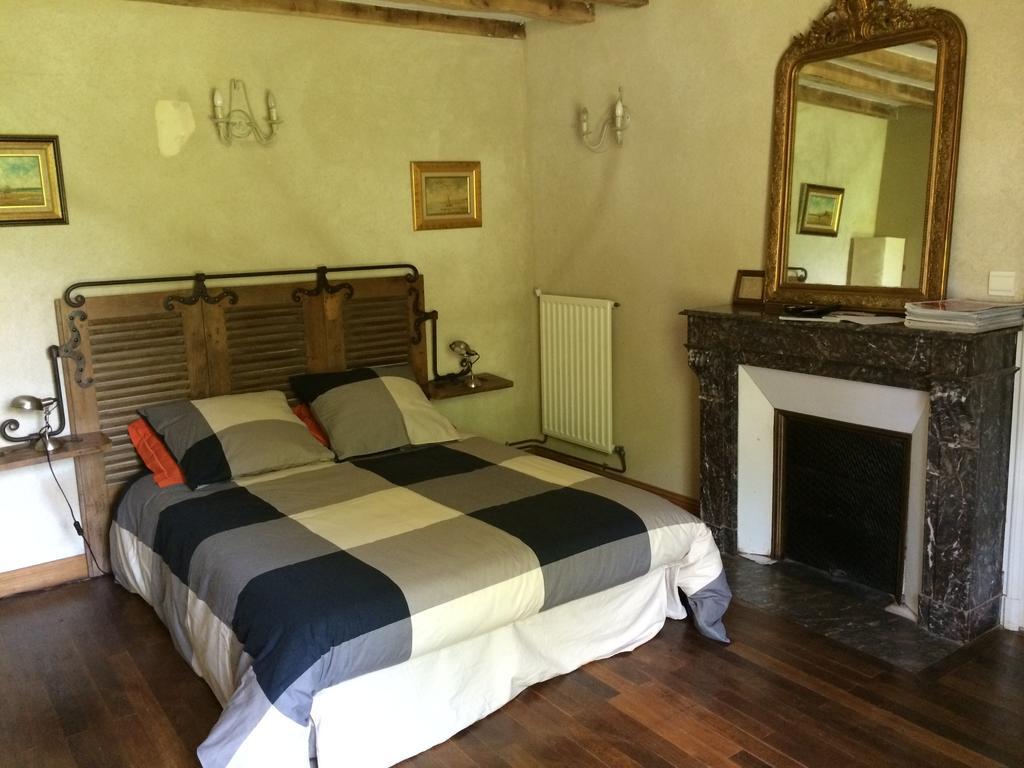 Bed and Breakfast La Barillerie Ла-Флеш Номер фото